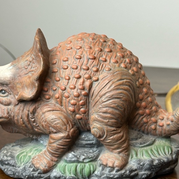 Vintage Triceratops Dinosaur Figurine Statue - Detailed Dino Decor - Picture 3 of 8